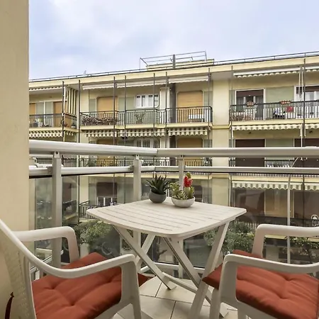 Colibri - Design + Parking Apartment Diano Marina