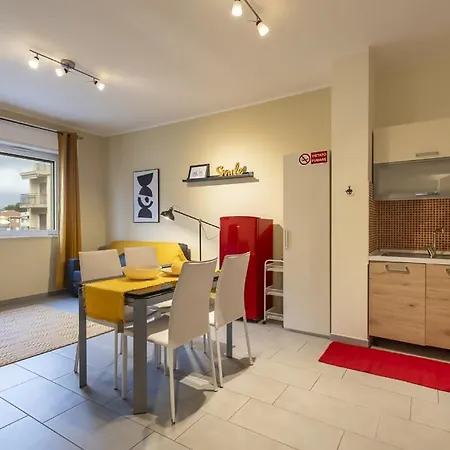Colibri Design Parking Apartment